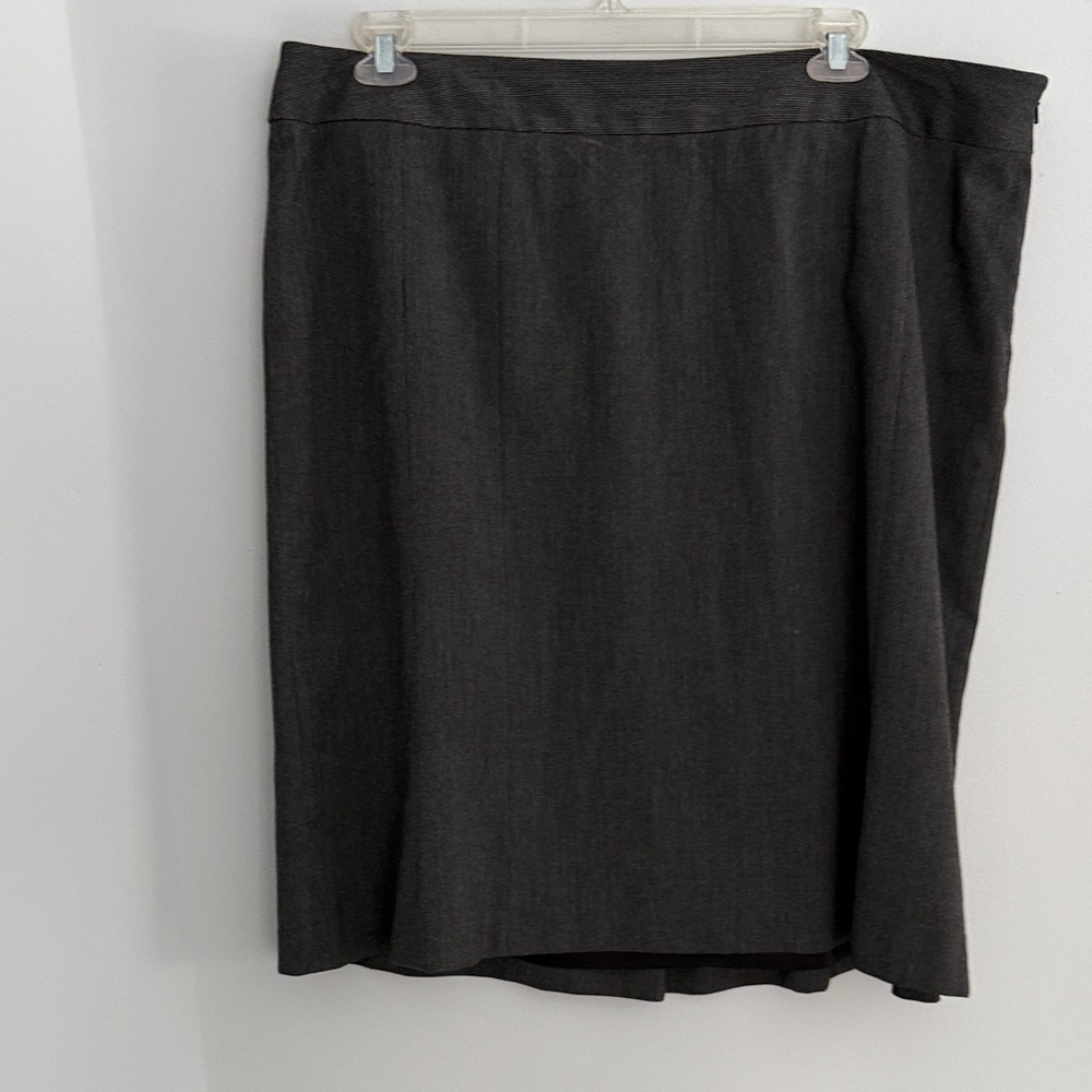 Sejour Dark Gray Pencil Skirt